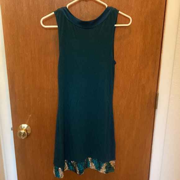 Gorgeous & Sexy Teal Green Express Dress - XS - Picture 4 of 4